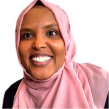 Faiza headshot